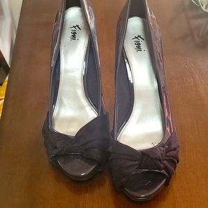 Size 11 Fioni Eggplant Purple pumps